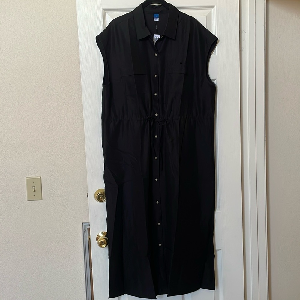 Old Navy waist-defined utility midi dress